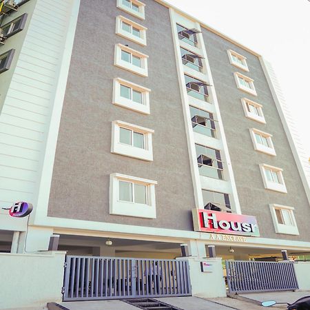 Housr 78 Madhapur Hitech City Near Yashoda Hospital Hyderabad Exterior photo