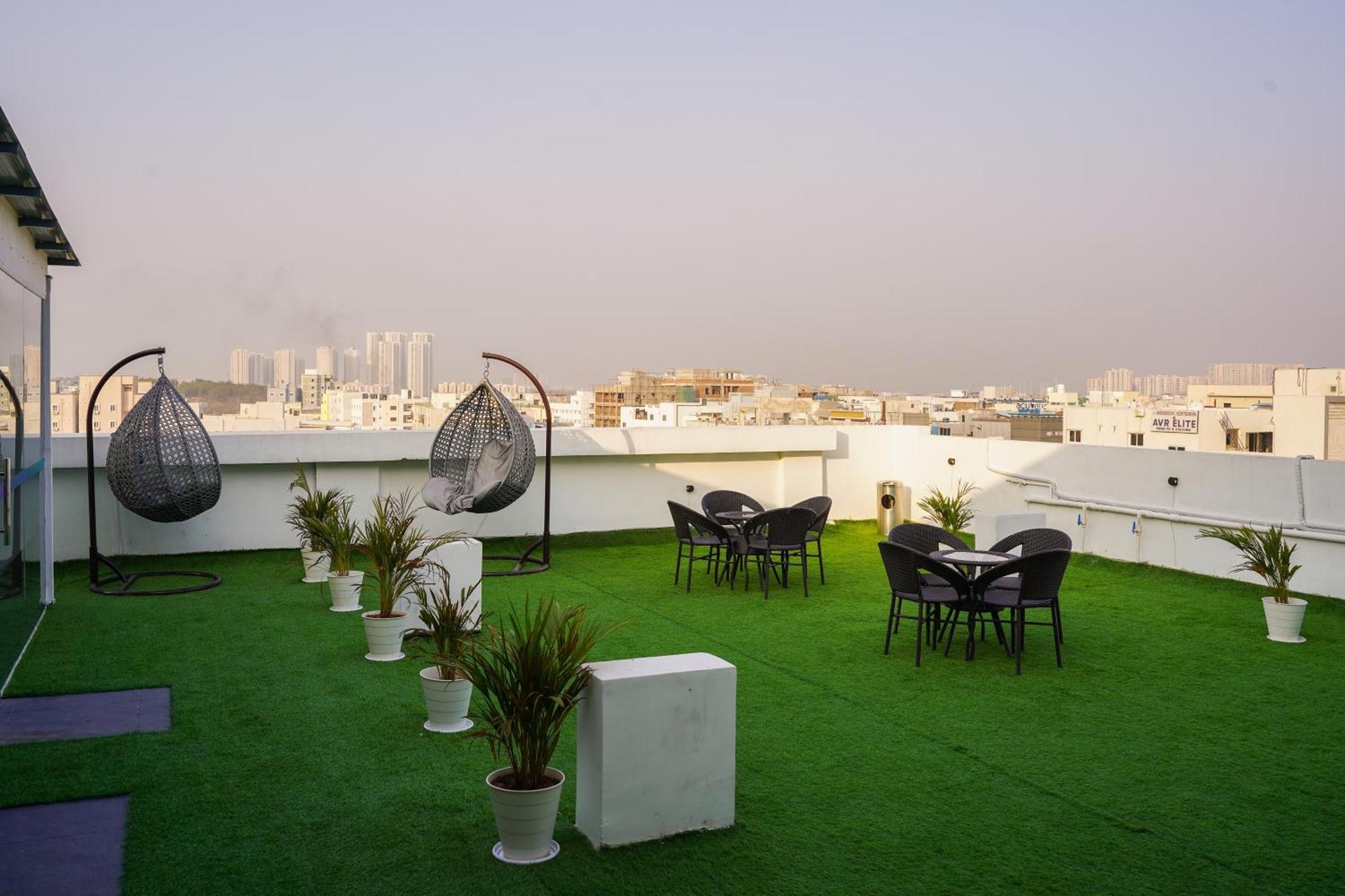 Housr 78 Madhapur Hitech City Near Yashoda Hospital Hyderabad Exterior photo